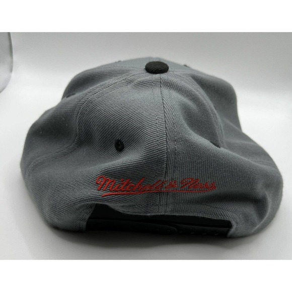 Mitchell and Ness Nostalgia Co. Snapback NBA Chicago Bulls Style #21230032 - Picture 3 of 8